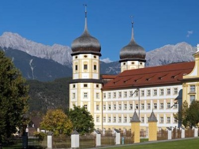Stift Stams