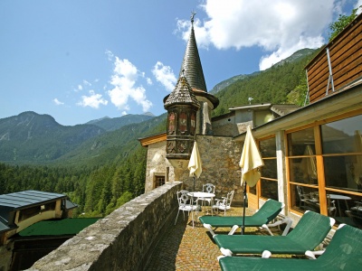 Naturresort Schloss Fernsteinsee Schloss_terrasse