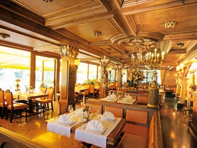 Naturresort Schloss Fernsteinsee Speisesaal