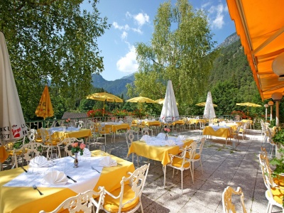 Naturresort Schloss Fernsteinsee Sonnenterrasse